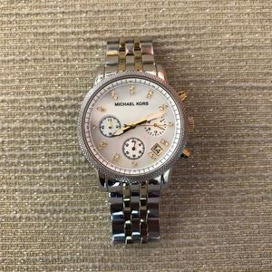 Authentic MICHAEL KORS two tone watch❄️